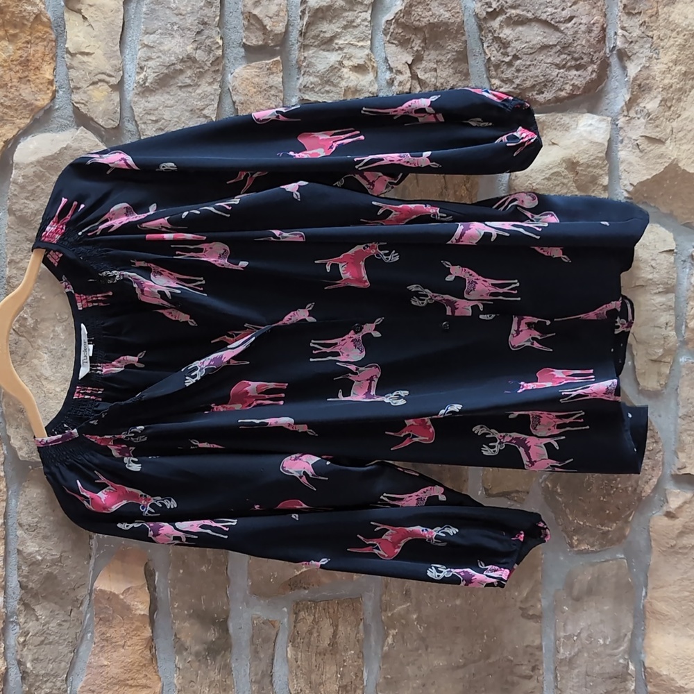 NWOT Tucker NYC The Classic Blouse Floating Flutter Deer Buck